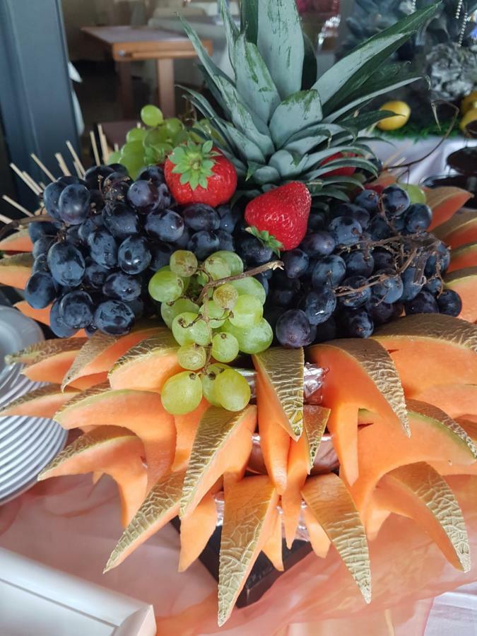 Hotel Strand 벨레지아아지마리나 외부 사진
